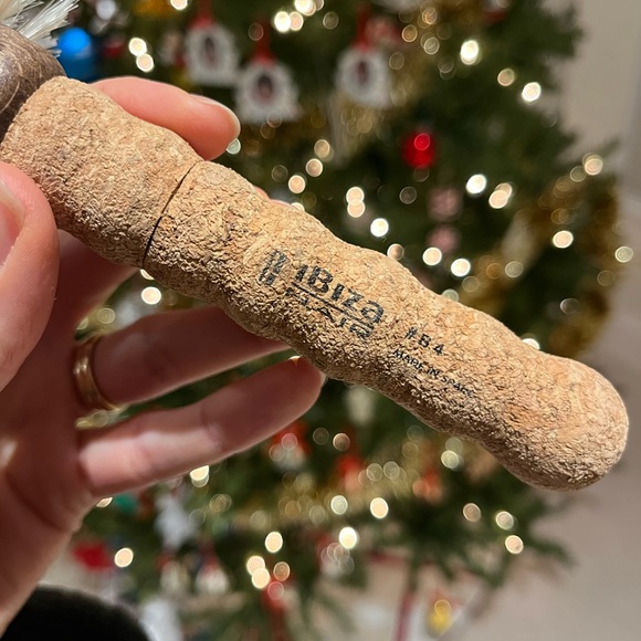 Natural Boar Bristle Round Hair Brush - Picture 3 of 5